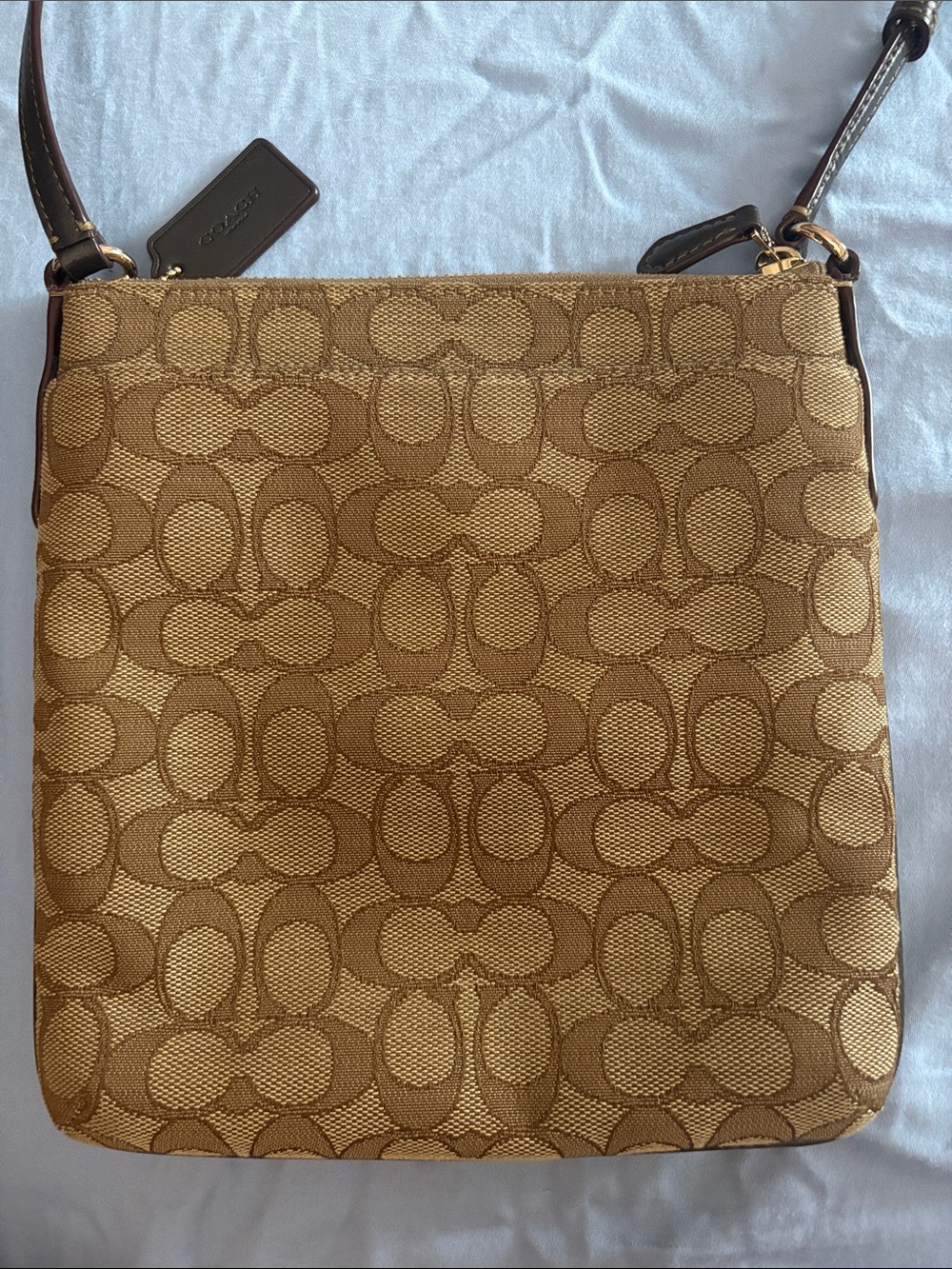 Coach Tan Signature Canvas Crossbody with Gold Hardware - Picture 2 of 11